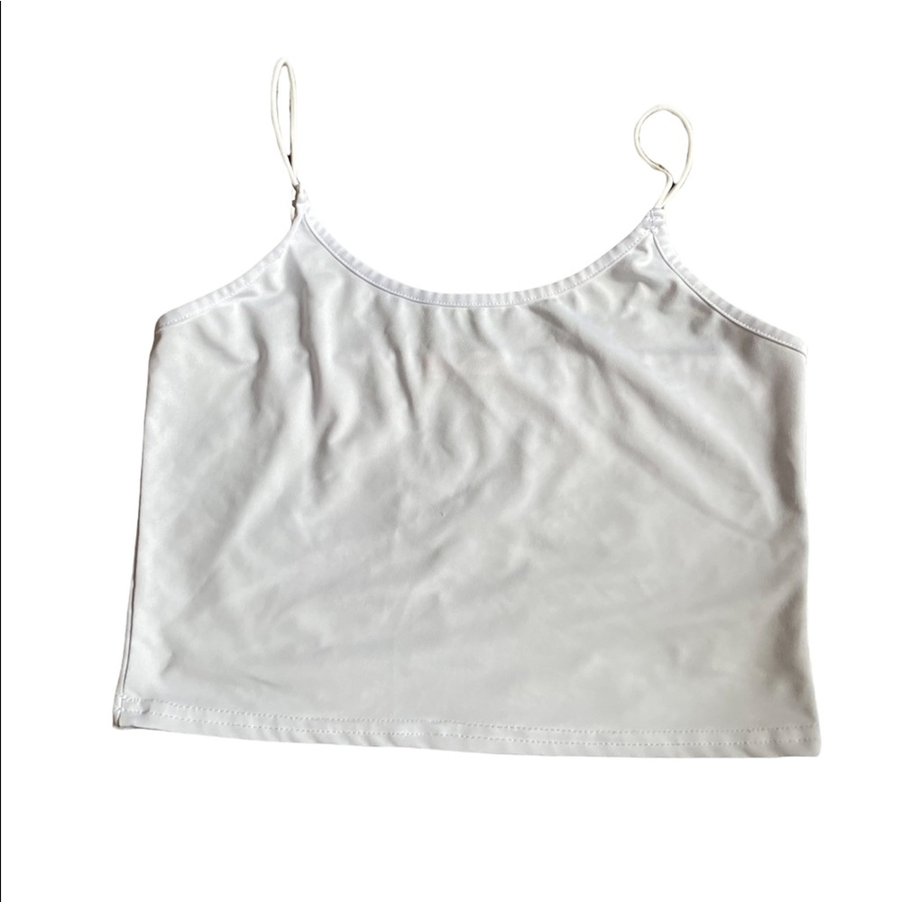 white tank